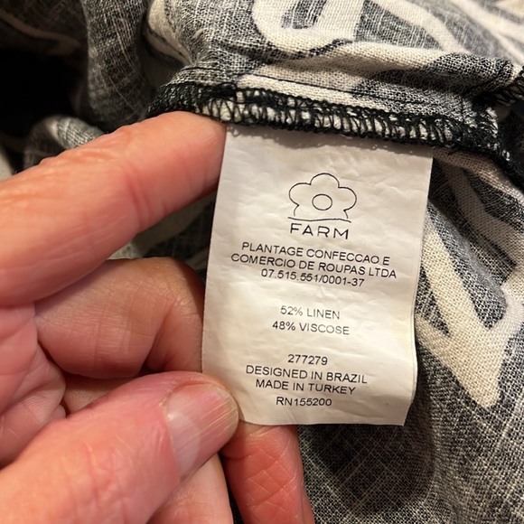 Farm romper with pockets and front skirt Size L - Picture 10 of 11